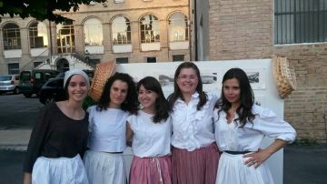 TUTTI A CENA...CON FOLKLORE!